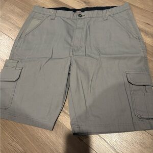 Men’s Dickies Cargo Shorts Size 38